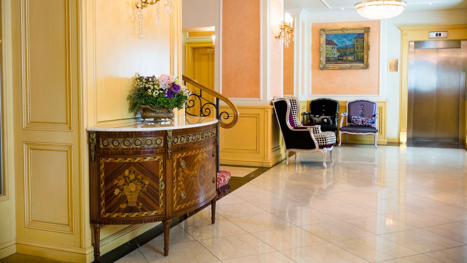 Luxury Family Hotel Royal Palace Прага Интериор снимка